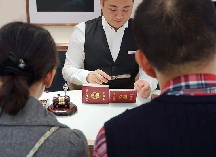 入局新零售、私域月銷400萬，60%線上成交只靠1個爆品！