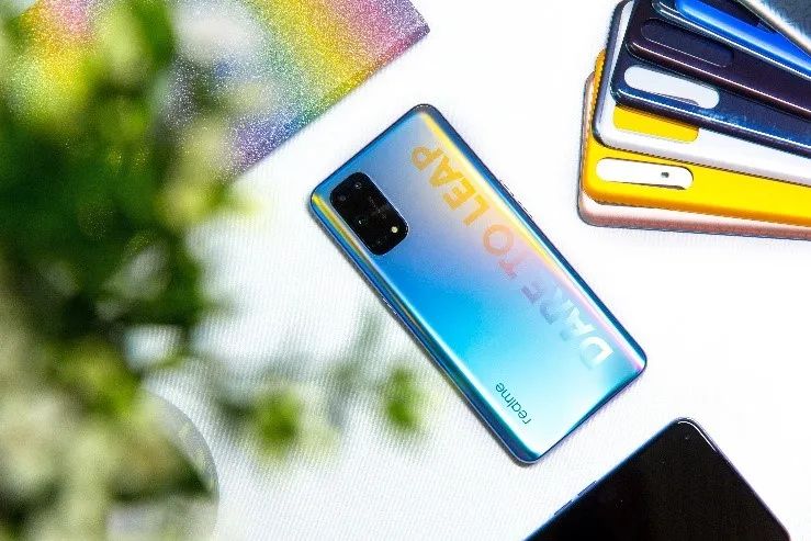 DTC案例 | 3年突破1億全球用戶，Realme憑啥保持50%逆勢增長？